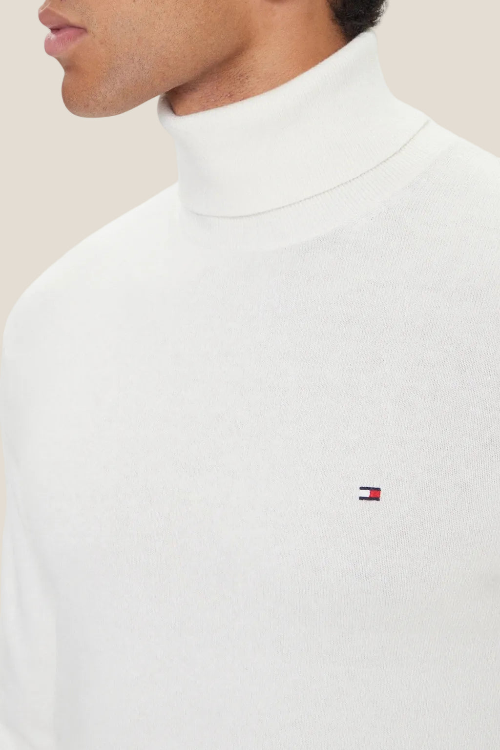 Dolcevita Maglione In Misto Cashmere Con Logo Bandierina Ricamato