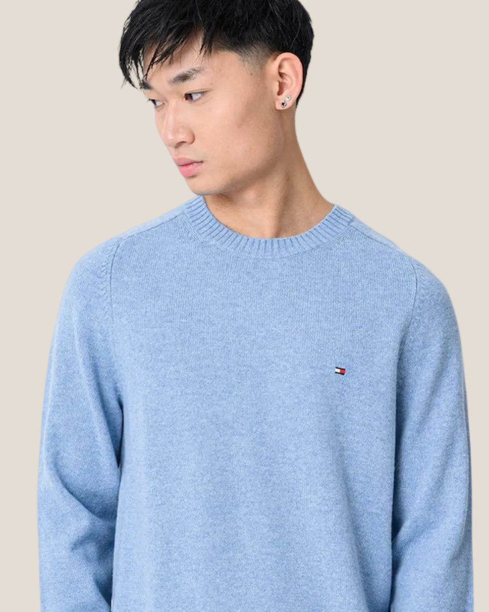 Maglione Girocollo In Lana Con Logo Bandierina Ricamato