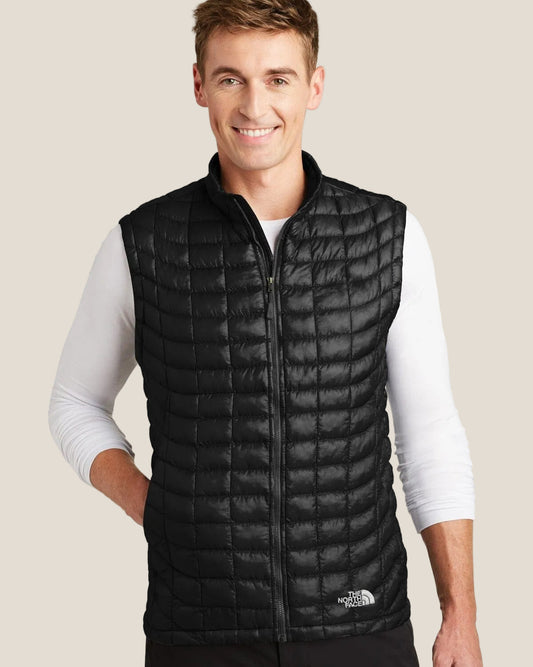 The North Face®  ThermoBall     Trekker Vest. NF0A3LHD